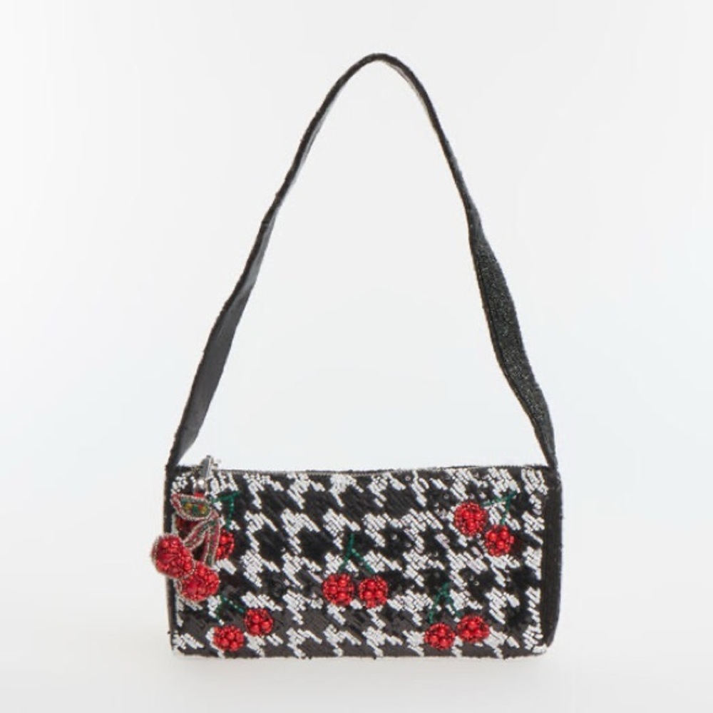 NWT Exquisite Handcrafted In India Black Cherries Beaded Shoulder Bag